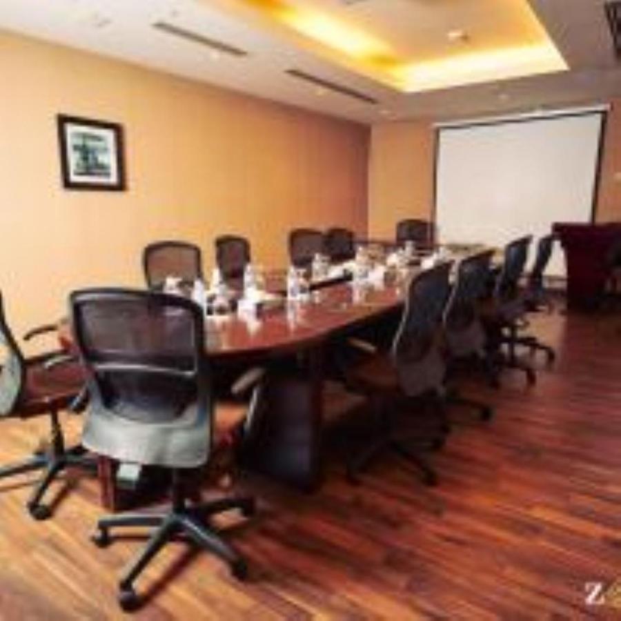 Zara Continental Hotel El-Huber Dış mekan fotoğraf
