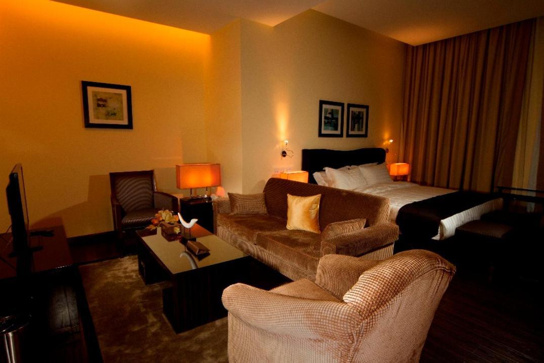 Zara Continental Hotel El-Huber Dış mekan fotoğraf
