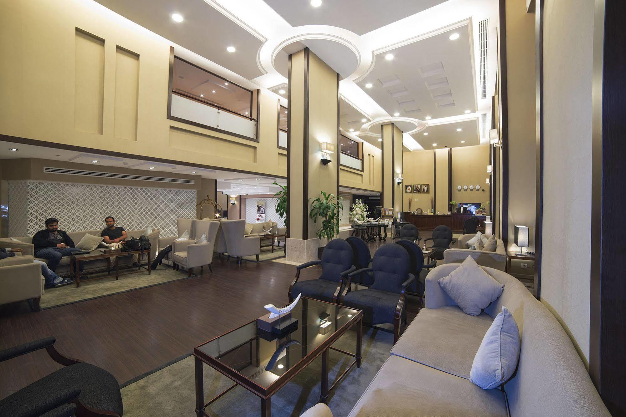Zara Continental Hotel El-Huber Dış mekan fotoğraf